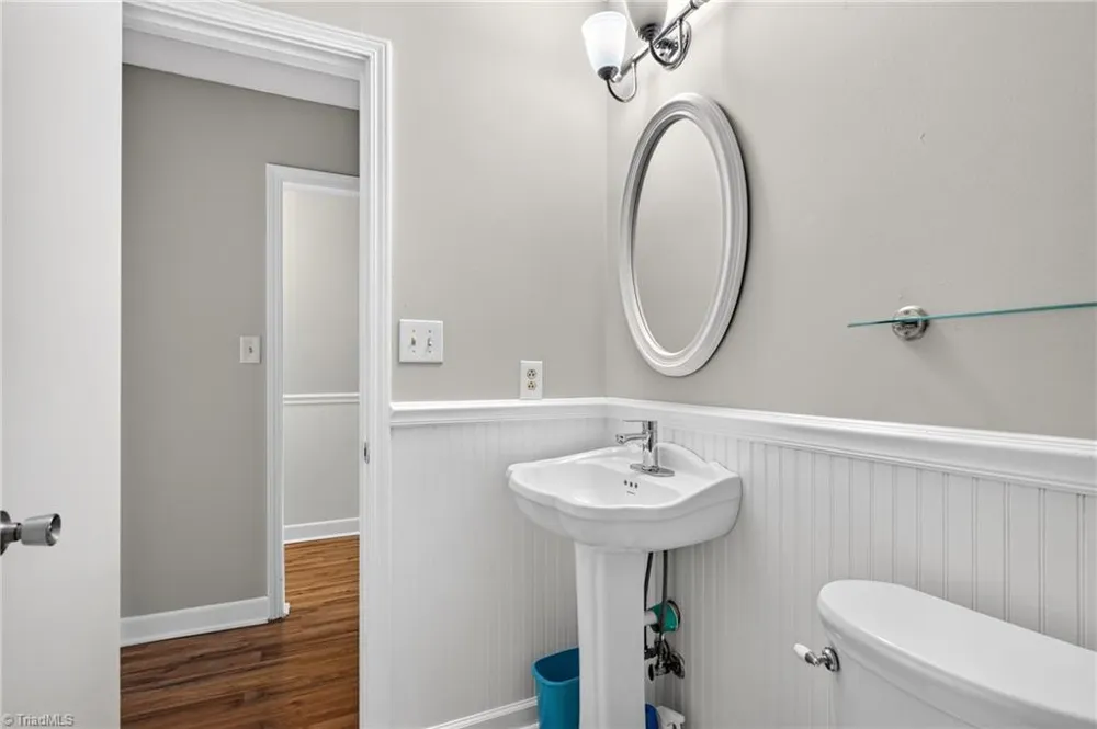 306 Windsor Manor Way #F Kernersville, NC 27284