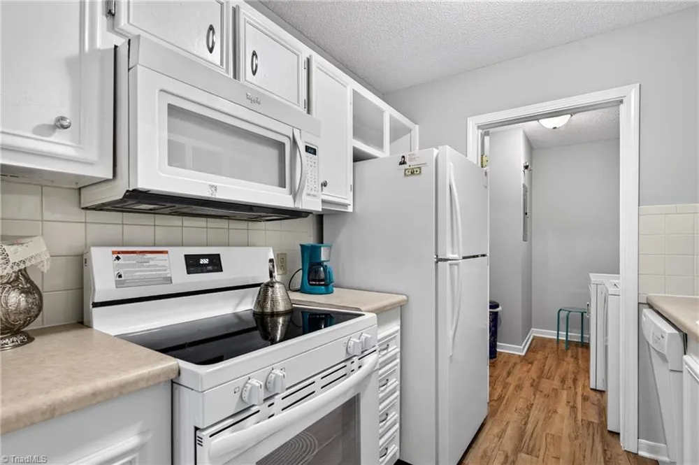 306 Windsor Manor Way #F Kernersville, NC 27284