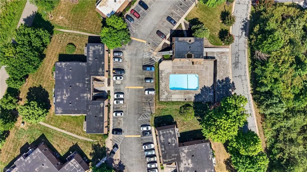 306 Windsor Manor Way #F Kernersville, NC 27284