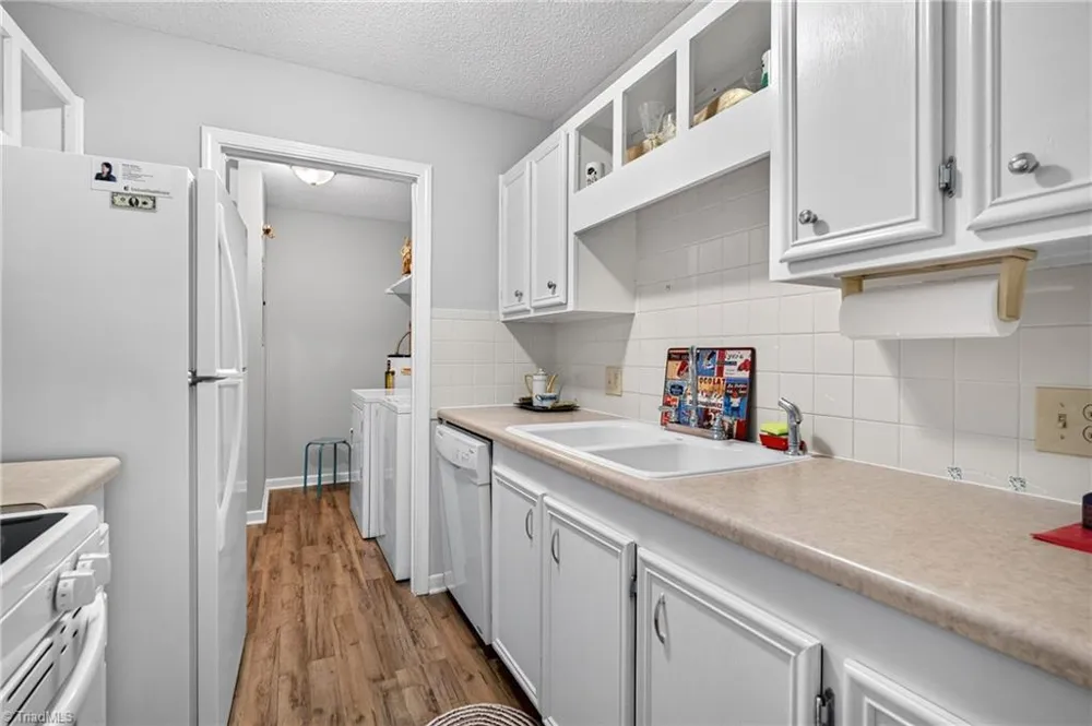 306 Windsor Manor Way #F Kernersville, NC 27284