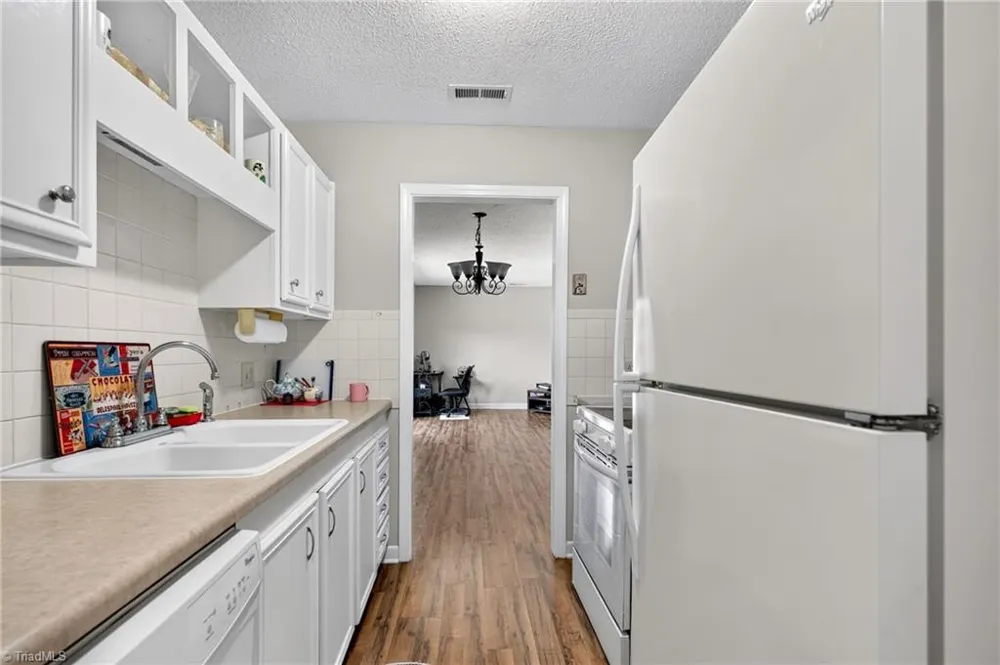 306 Windsor Manor Way #F Kernersville, NC 27284