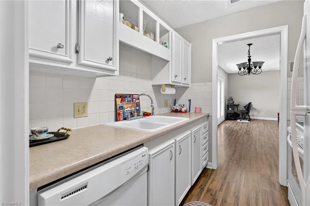 306 Windsor Manor Way #F Kernersville, NC 27284
