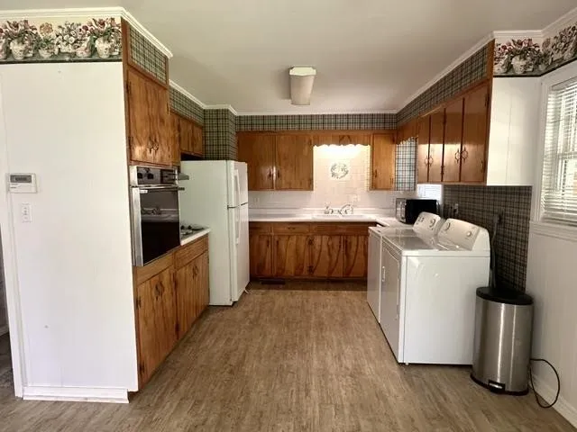 15 PINE ST Savannah, TN 38372