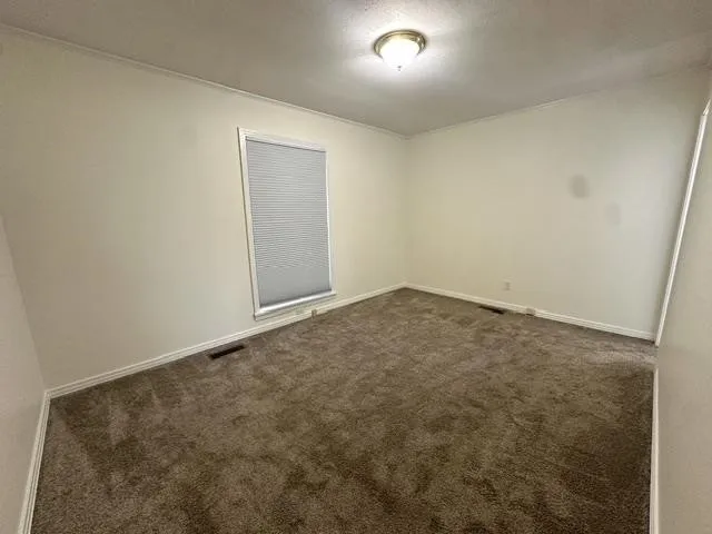 15 PINE ST Savannah, TN 38372
