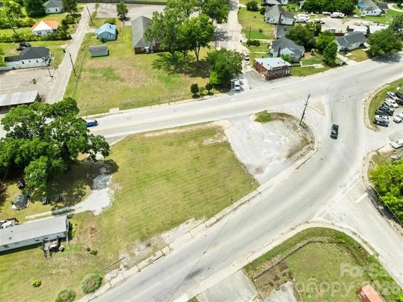 519 & 522 2nd Street Cheraw, SC 29520
