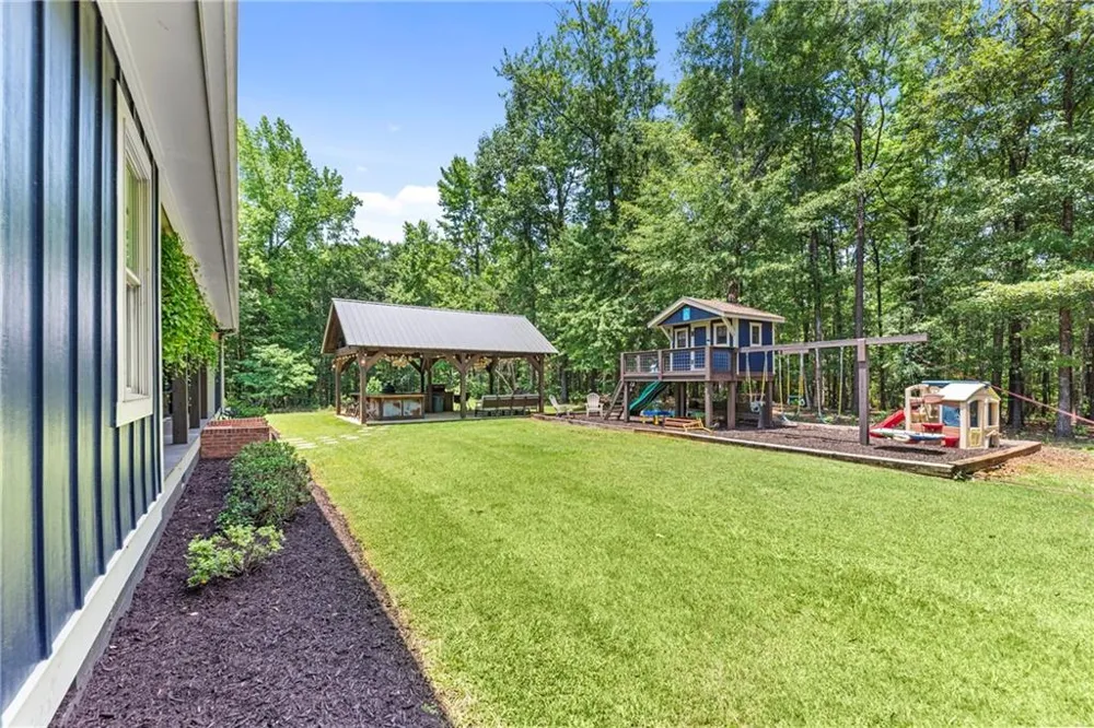 4835 J R Sims Road Irwinton, GA 31054
