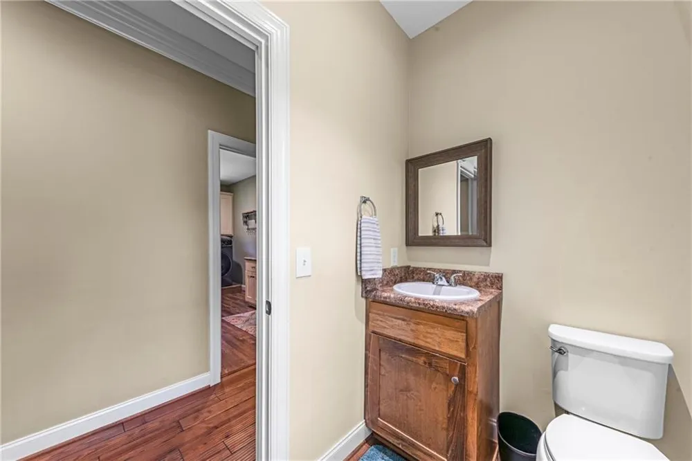 4835 J R Sims Road Irwinton, GA 31054