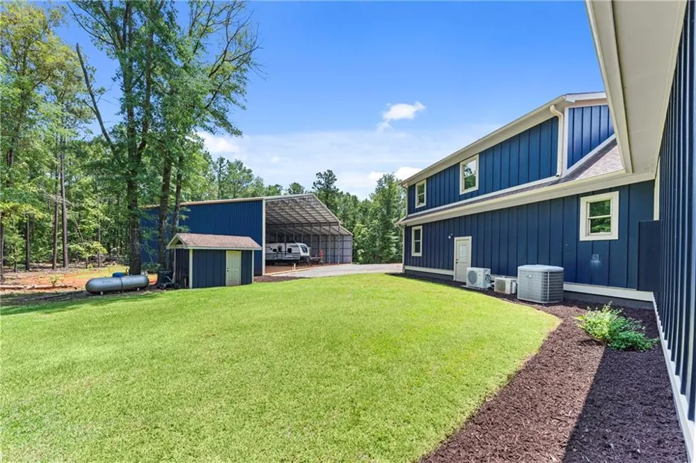 4835 J R Sims Road Irwinton, GA 31054
