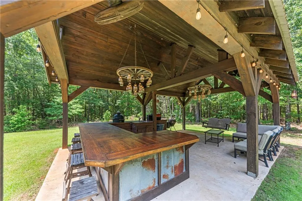 4835 J R Sims Road Irwinton, GA 31054