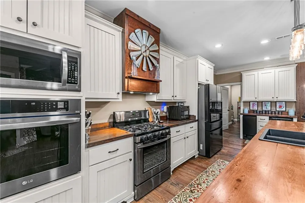 4835 J R Sims Road Irwinton, GA 31054