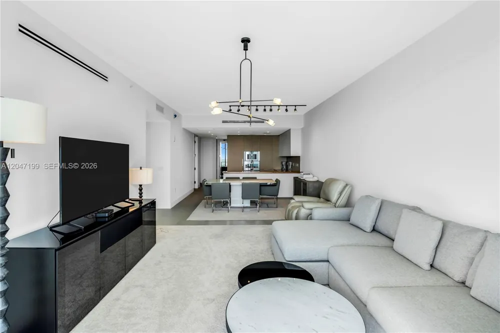 15701 Collins Ave #2903 Sunny Isles Beach, FL 33160