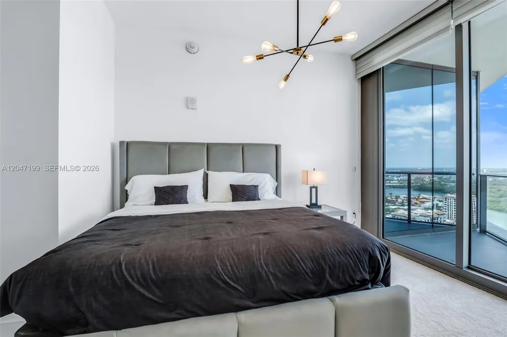 15701 Collins Ave #2903 Sunny Isles Beach, FL 33160