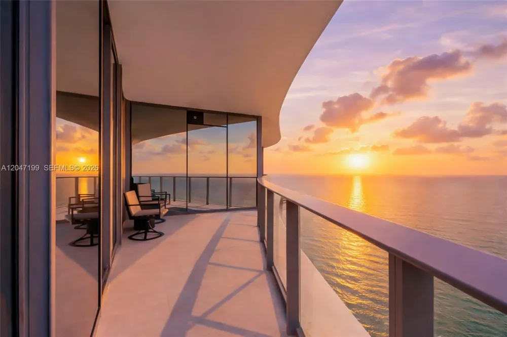 15701 Collins Ave #2903 Sunny Isles Beach, FL 33160