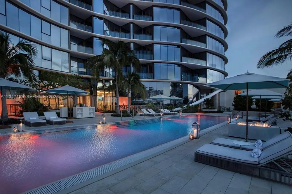 15701 Collins Ave #2903 Sunny Isles Beach, FL 33160