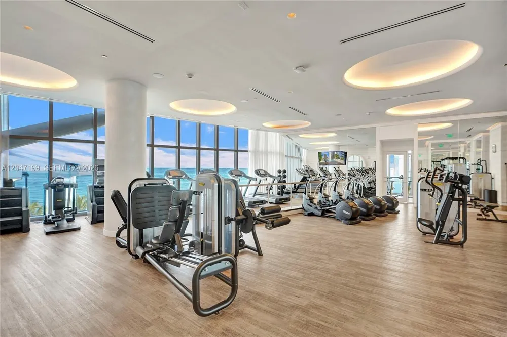 15701 Collins Ave #2903 Sunny Isles Beach, FL 33160