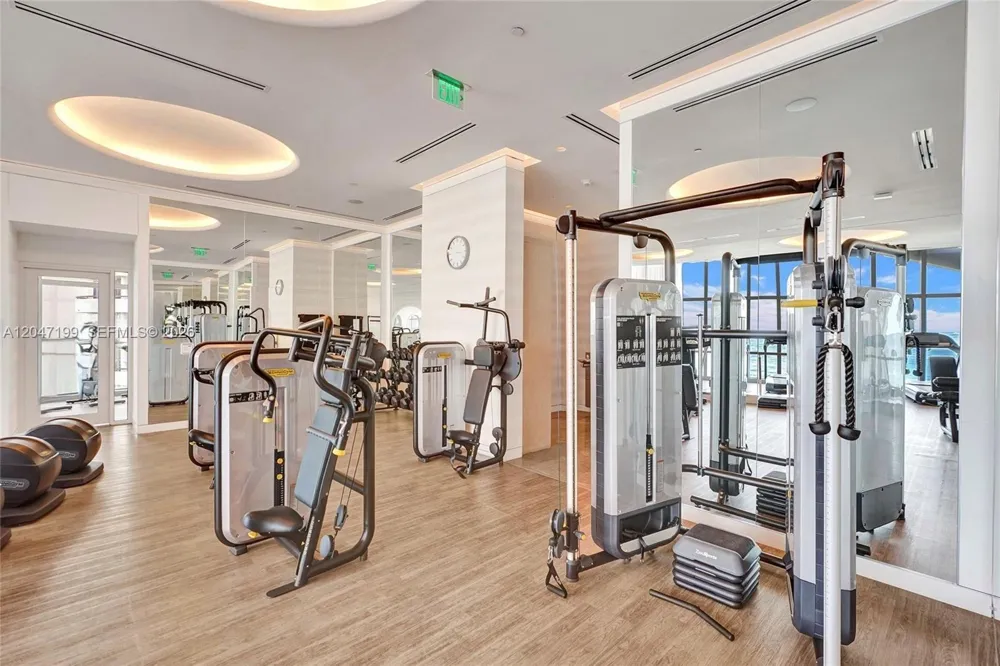 15701 Collins Ave #2903 Sunny Isles Beach, FL 33160