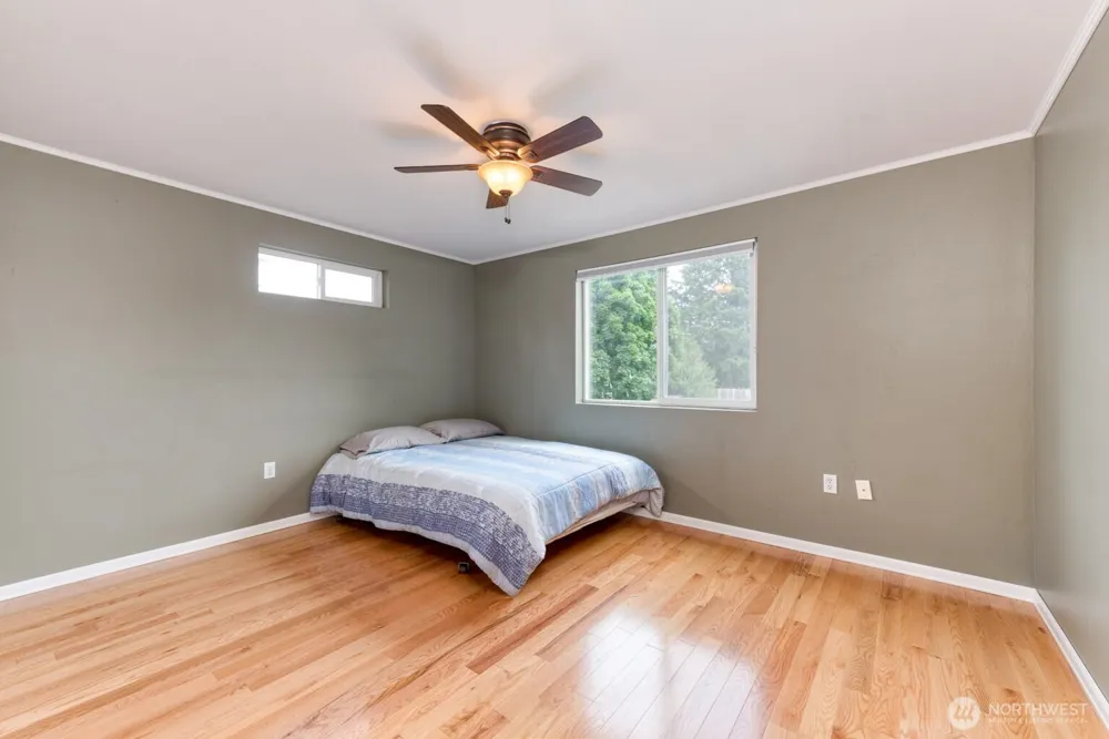 18427 Brandywine Court SW Rochester, WA 98579