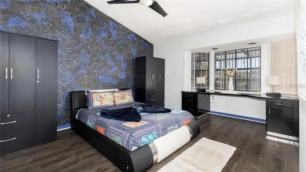 10438 SAINT TROPEZ PLACE Tampa, FL 33615