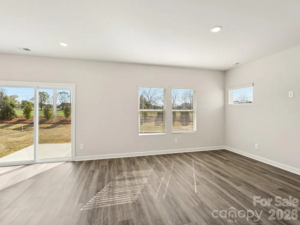 2456 Chartwell Street Stanley, NC 28164