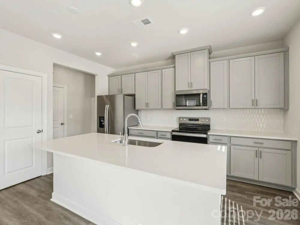 2456 Chartwell Street Stanley, NC 28164