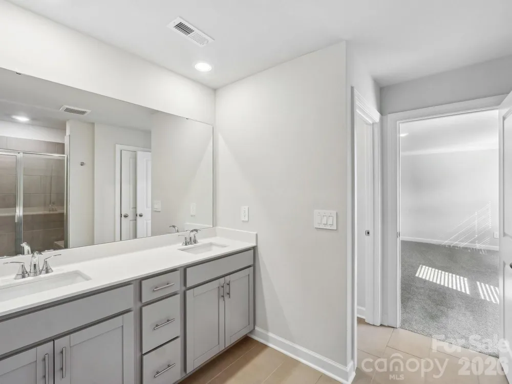 2456 Chartwell Street Stanley, NC 28164