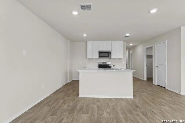 1053 Seedling Ln Seguin, TX 78155