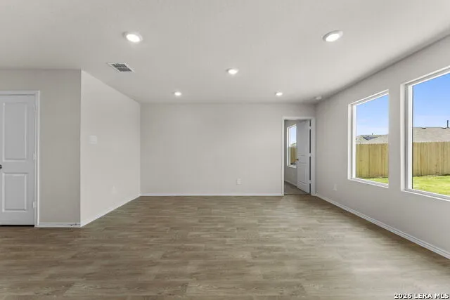 1053 Seedling Ln Seguin, TX 78155