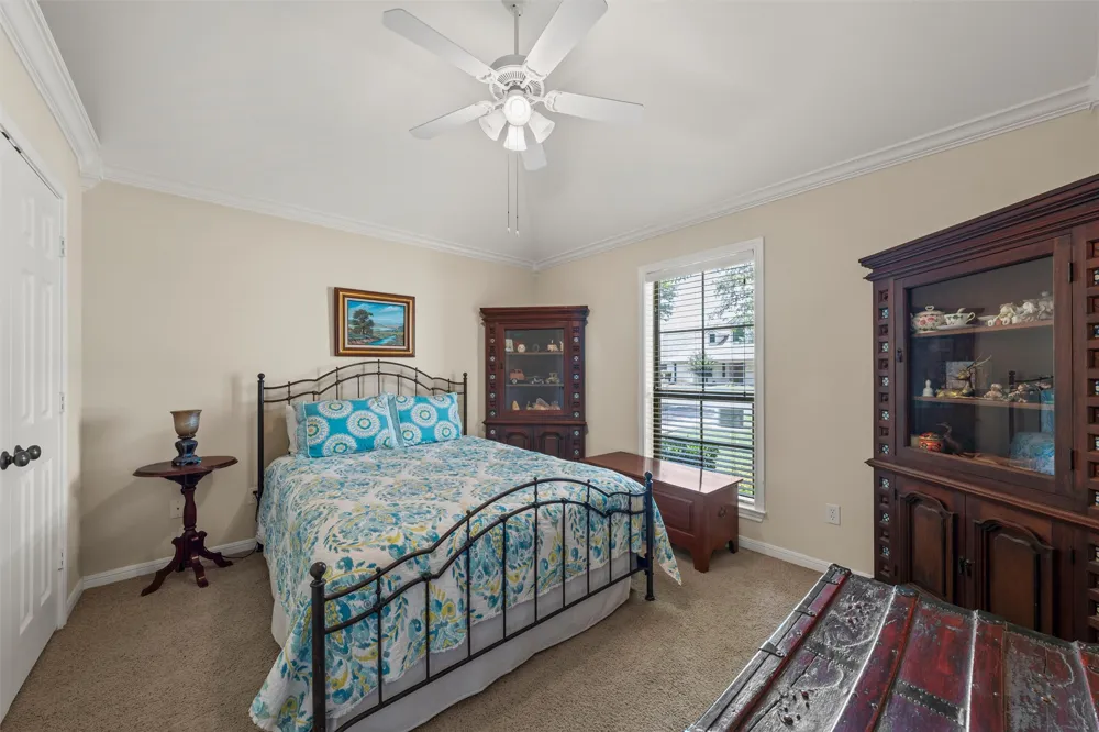208 Silver Spur Trail McGregor, TX 76657