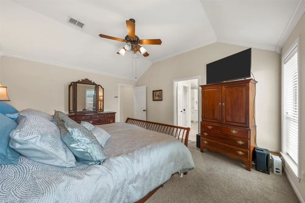 208 Silver Spur Trail McGregor, TX 76657