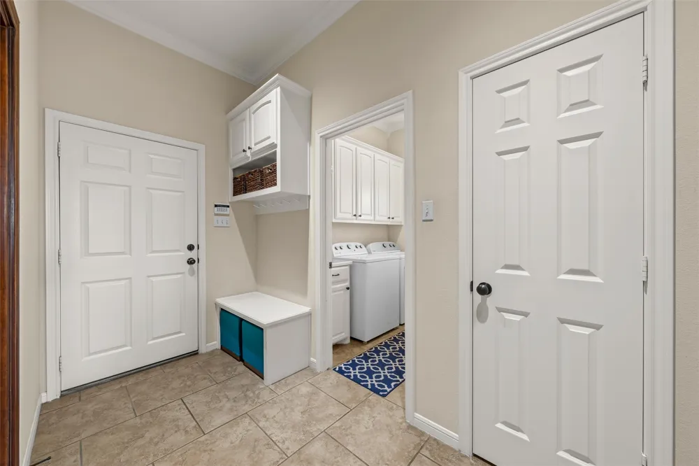 208 Silver Spur Trail McGregor, TX 76657