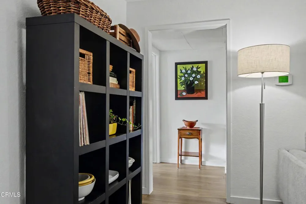 10960 Bluffside #102 Studio City, CA 91604