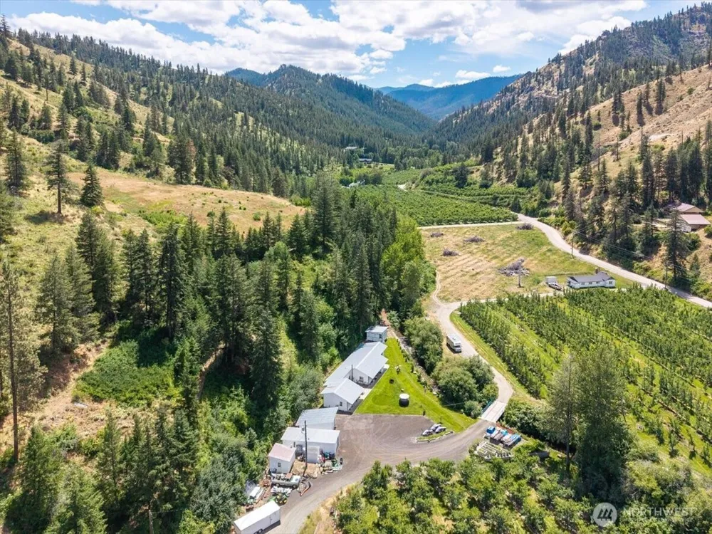 1571 Mission Creek Road Cashmere, WA 98815
