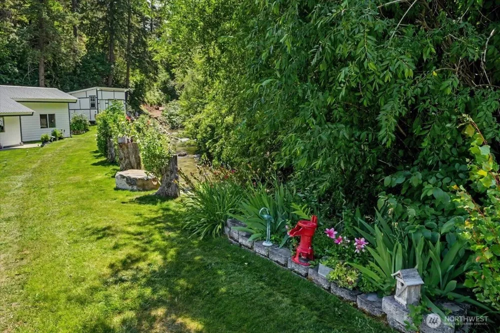 1571 Mission Creek Road Cashmere, WA 98815