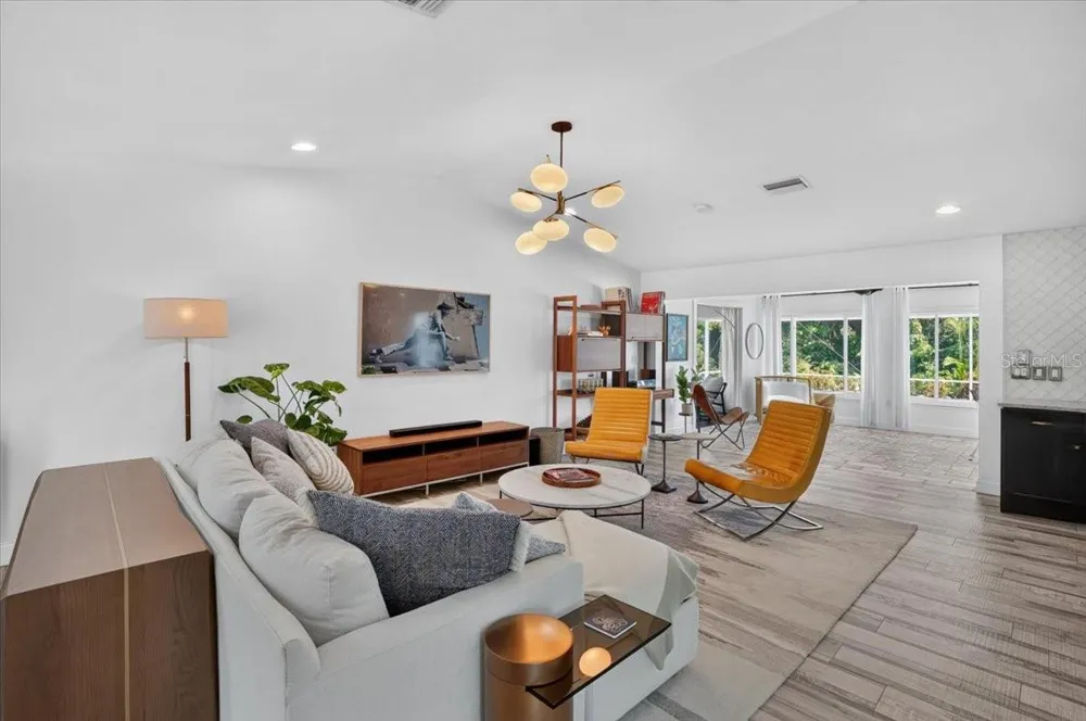 3282 TOBERO LANE Sarasota, FL 34235