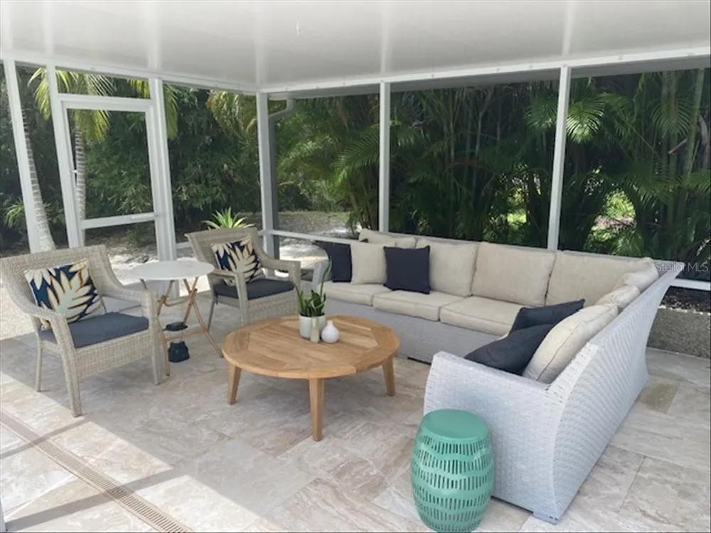3282 TOBERO LANE Sarasota, FL 34235