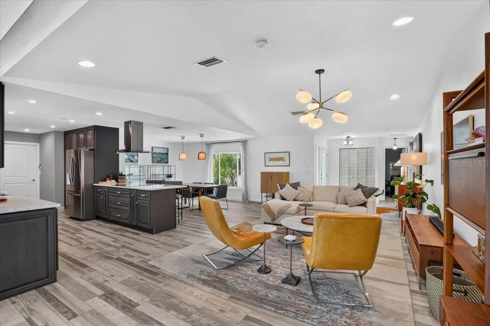 3282 TOBERO LANE Sarasota, FL 34235