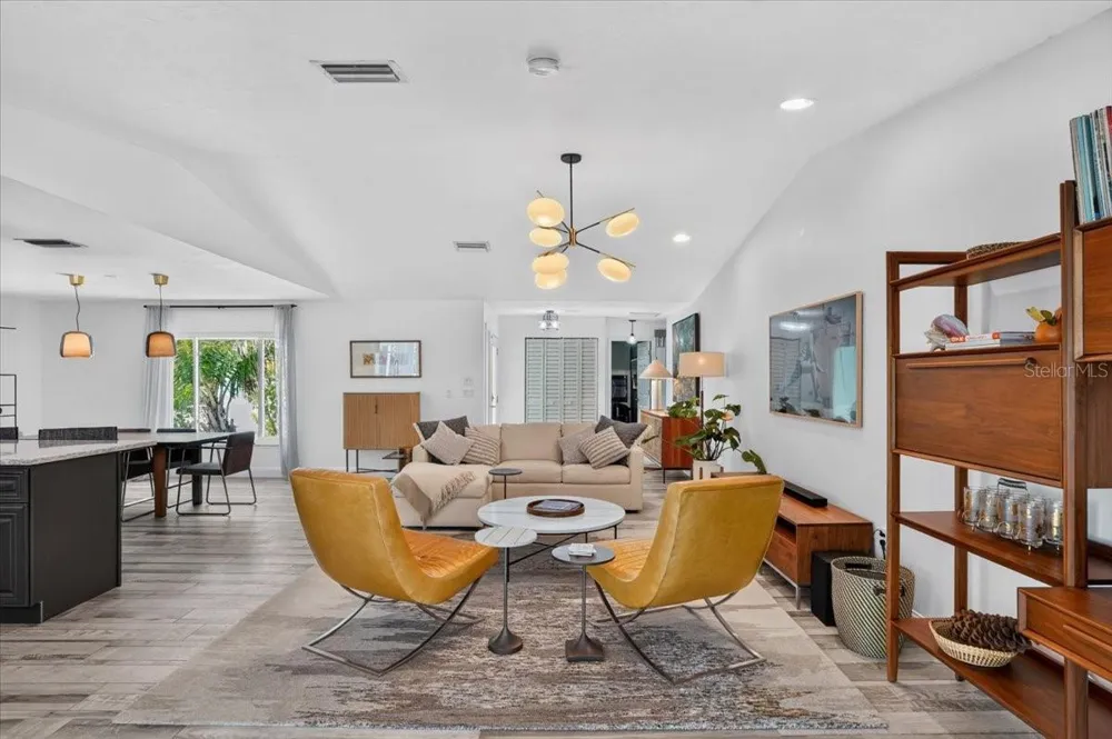 3282 TOBERO LANE Sarasota, FL 34235