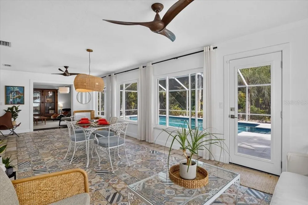 3282 TOBERO LANE Sarasota, FL 34235