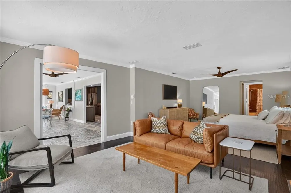 3282 TOBERO LANE Sarasota, FL 34235