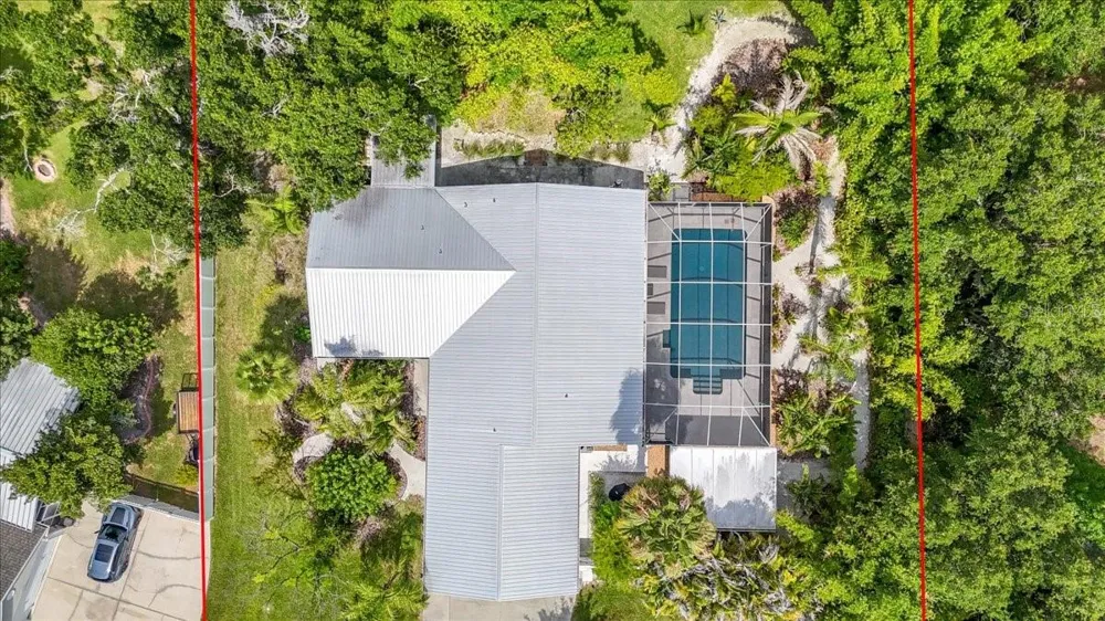 3282 TOBERO LANE Sarasota, FL 34235