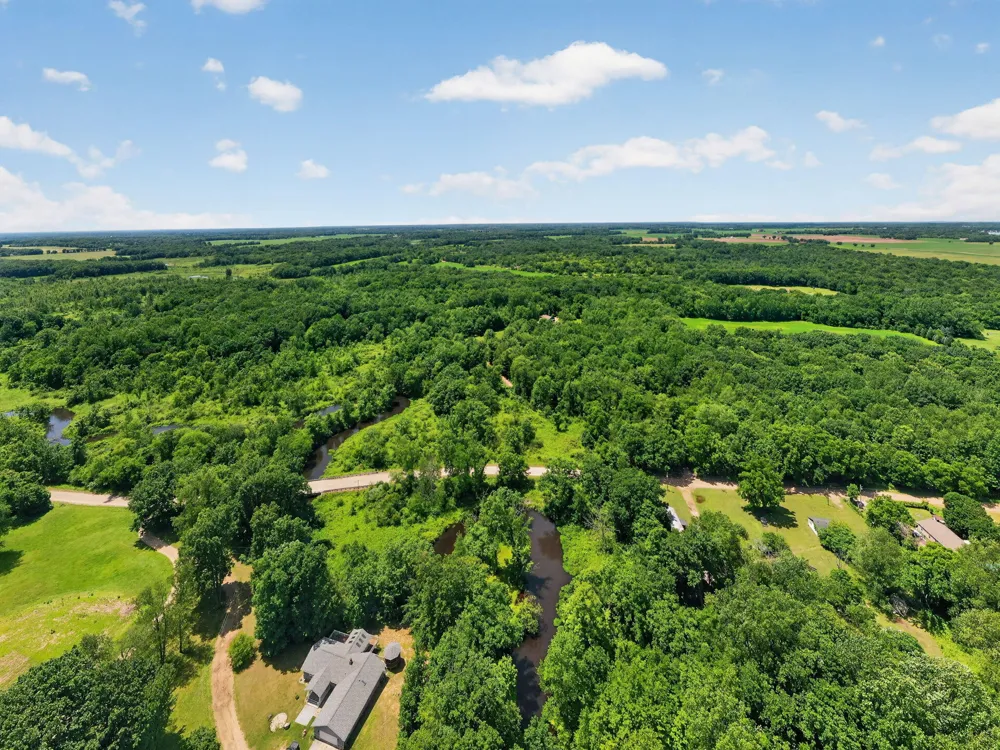 64030 Chain Lake Street Cassopolis, MI 49031