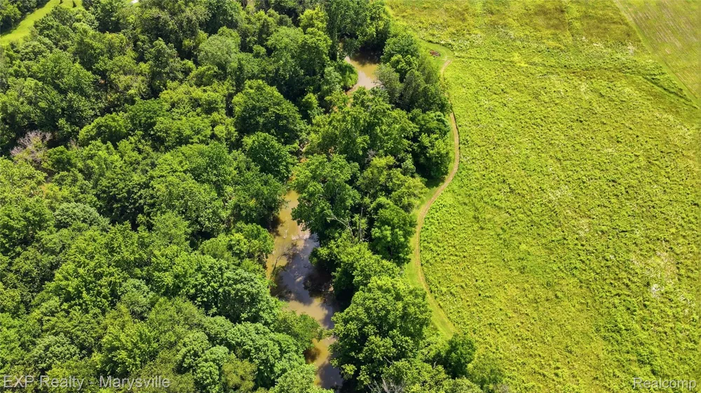 5694 Belle River Road China Township, MI 48054