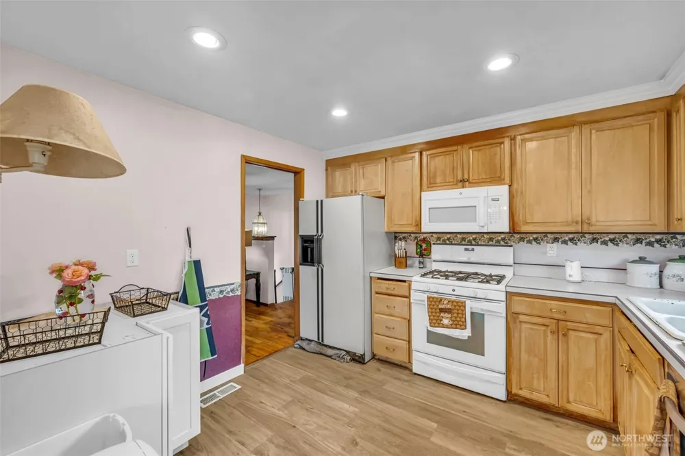 302 188th Street Shoreline, WA 98133
