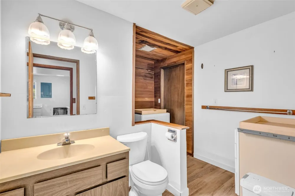 302 188th Street Shoreline, WA 98133