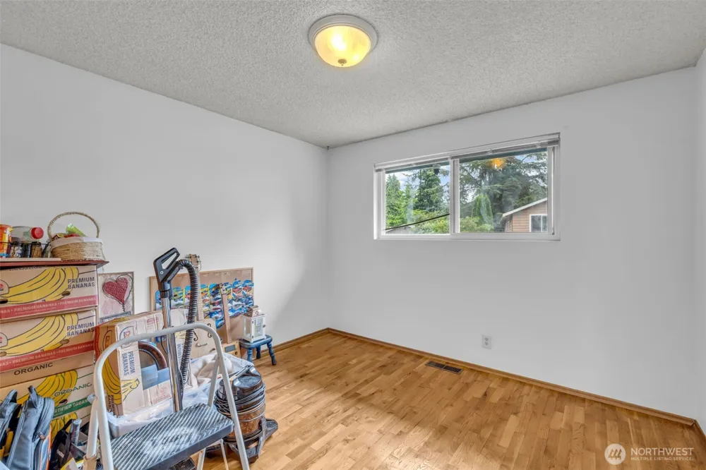 302 188th Street Shoreline, WA 98133