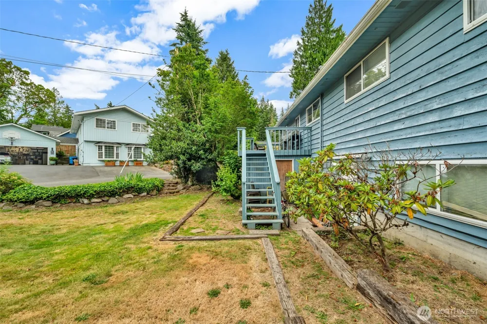 302 188th Street Shoreline, WA 98133