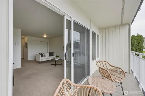 819 High Street W #106