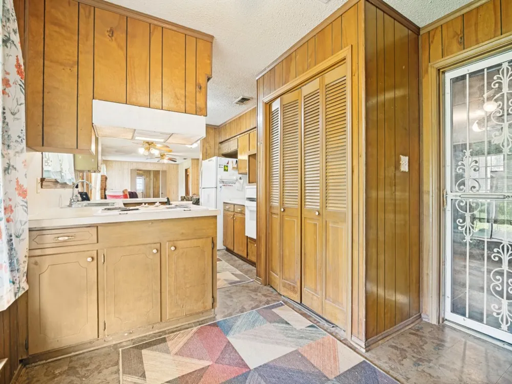 1081 Wright Street Terrell, TX 75160
