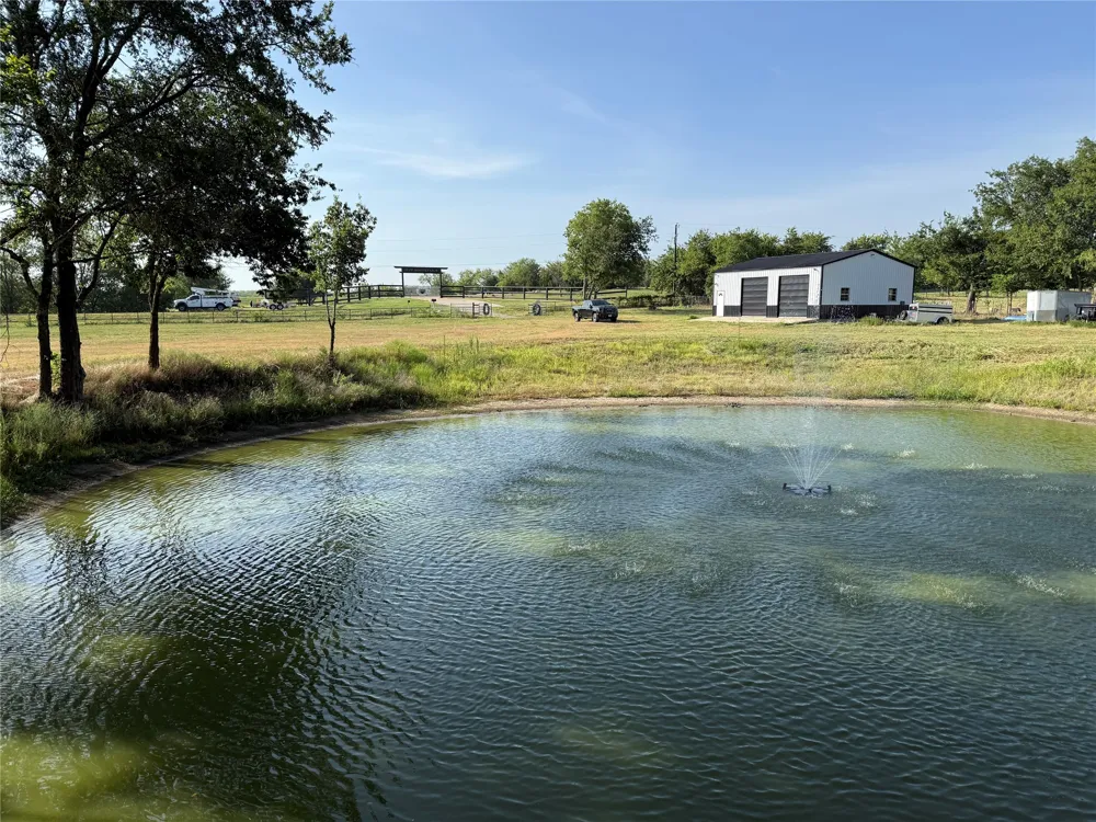 4463 Fm 2728 Oak Ridge, TX 75142