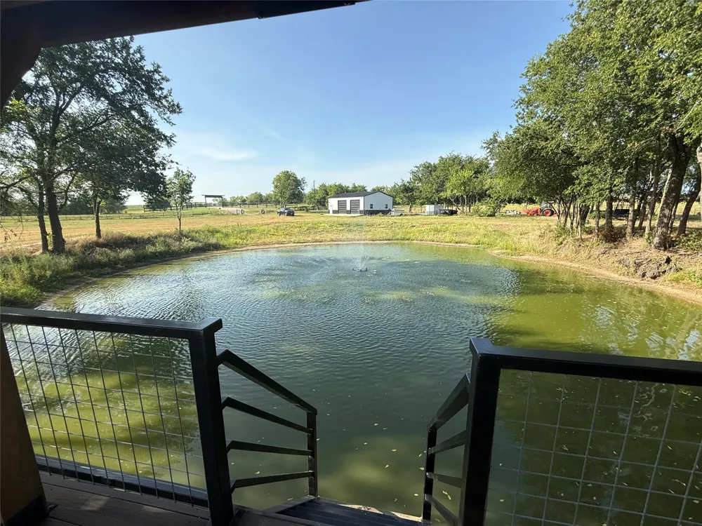 4463 Fm 2728 Oak Ridge, TX 75142